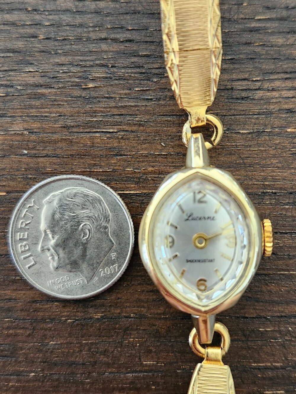 Vintage LUCERNE Swiss Made Gold-Tone Ladies Manual Wind Watch - Working - Picture 12 of 12